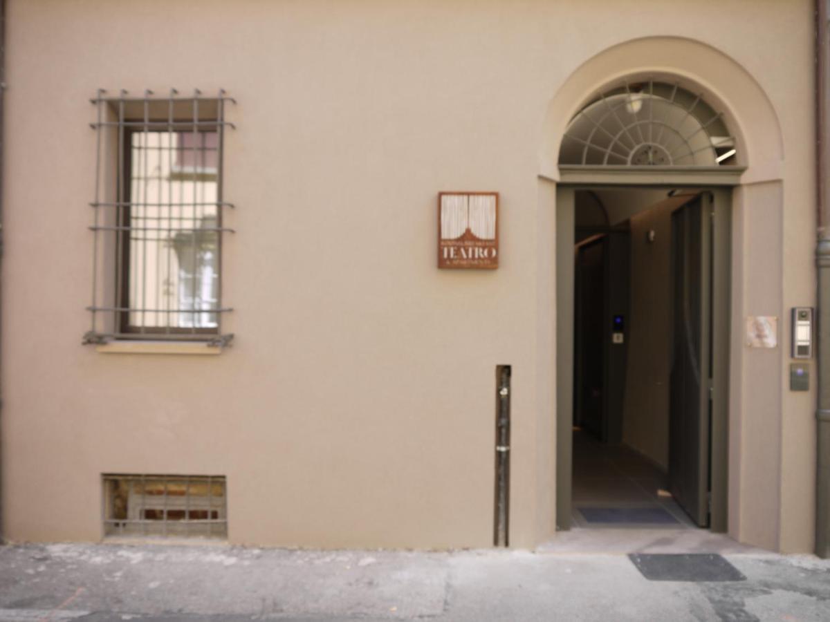 إيمولا Rb Del Teatro&Apartaments المظهر الخارجي الصورة