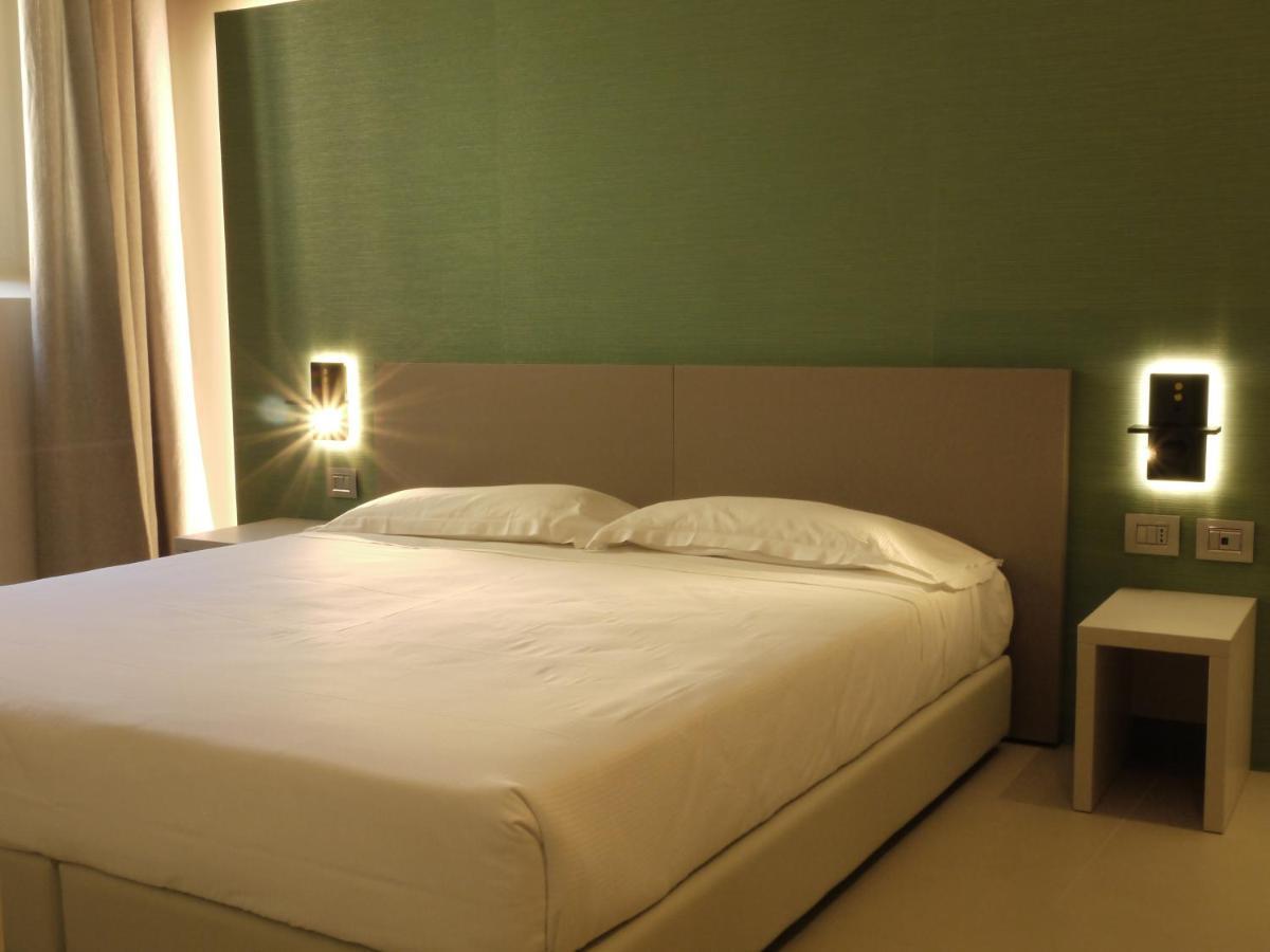 إيمولا Rb Del Teatro&Apartaments المظهر الخارجي الصورة