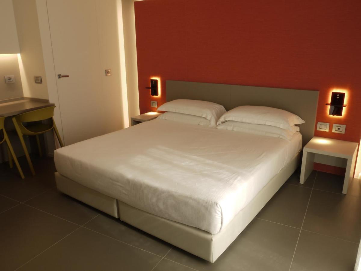 إيمولا Rb Del Teatro&Apartaments المظهر الخارجي الصورة
